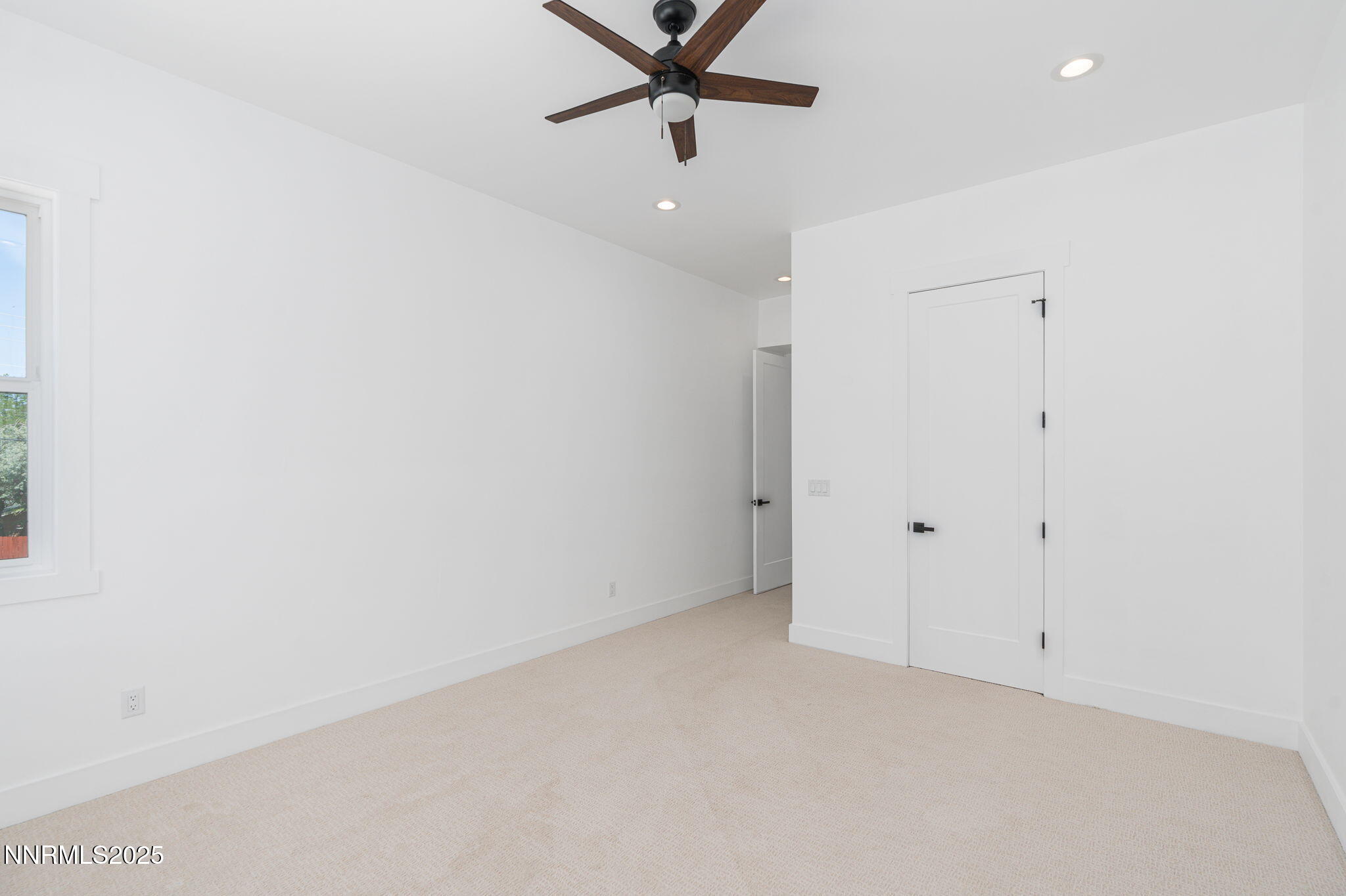 545 Greenstone Drive Reno, NV 89512 - Photo 47 of 77 47-web-or-mls-DSC07360-Edit