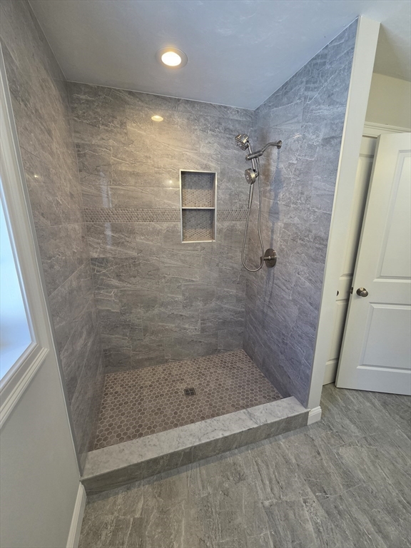 138 Elm Street Uxbridge, MA 01569 - Photo 18 of 26