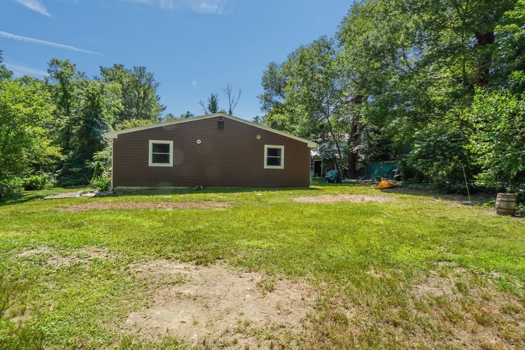 12 Juniper Road Lakeville, MA 02347 - Photo 34 of 42