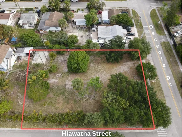 $950,000 | 2619 Hiawatha Avenue, West Palm Beach, FL 33409