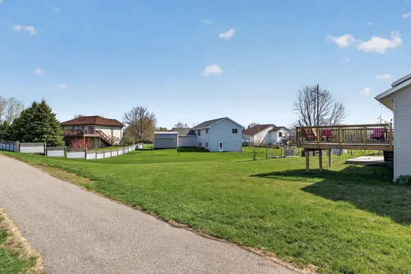 $355,000 | 1601 Griffing Park Road, Buffalo, MN 55313