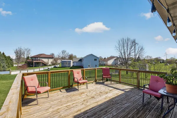 $355,000 | 1601 Griffing Park Road, Buffalo, MN 55313