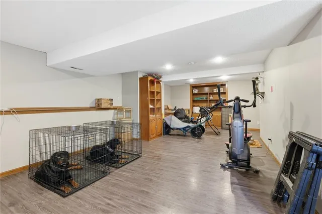 $310,000 | 522 Forest Glen Lane, Lansing, KS 66043