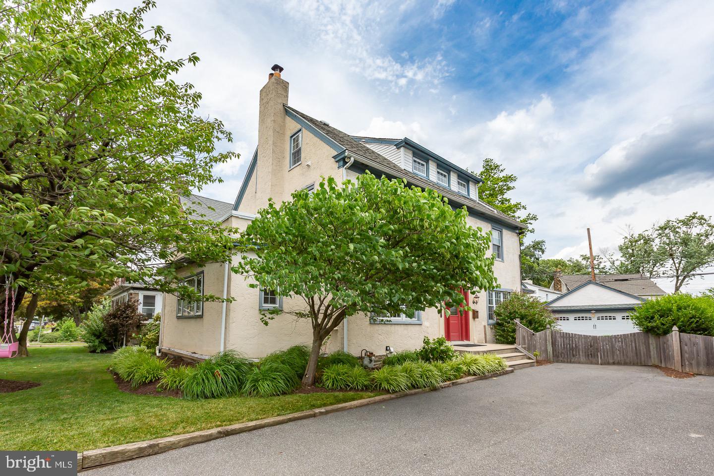 809 Darby Road Havertown, PA 19083 - Photo 2 of 42