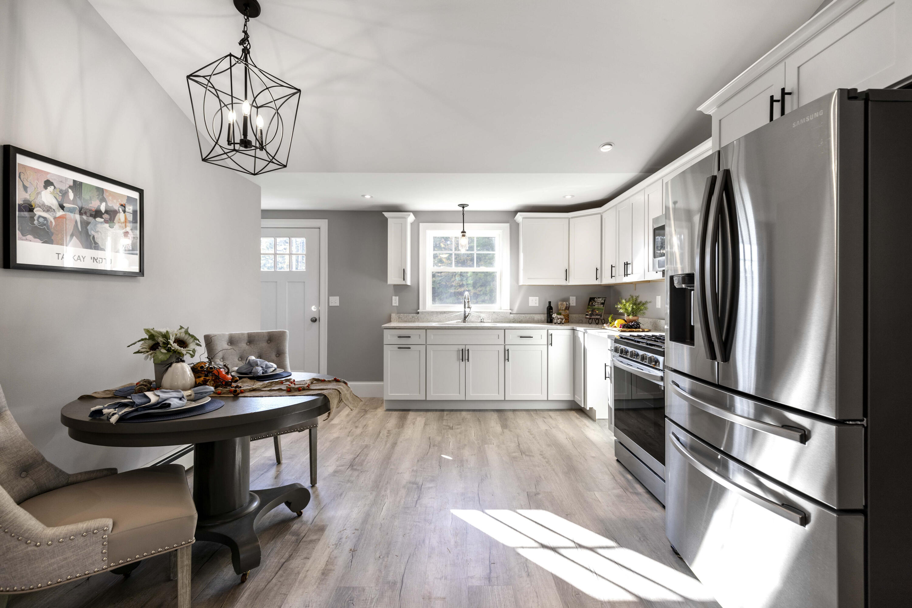 122 Sawyer Road Scarborough, ME 04074 - Photo 4 of 23 120 Sawyer Road Scarborough - 05