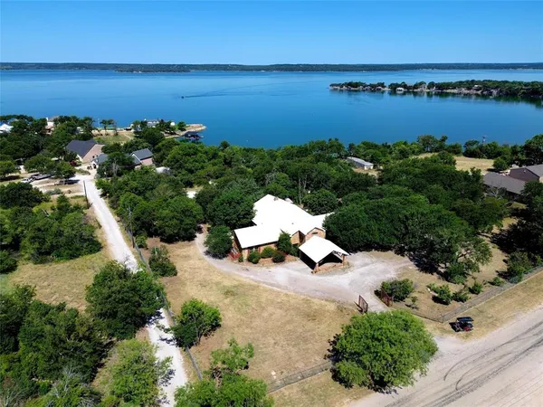 $1,250,000 | 1211 Church Street, Lake Bridgeport, TX 76426