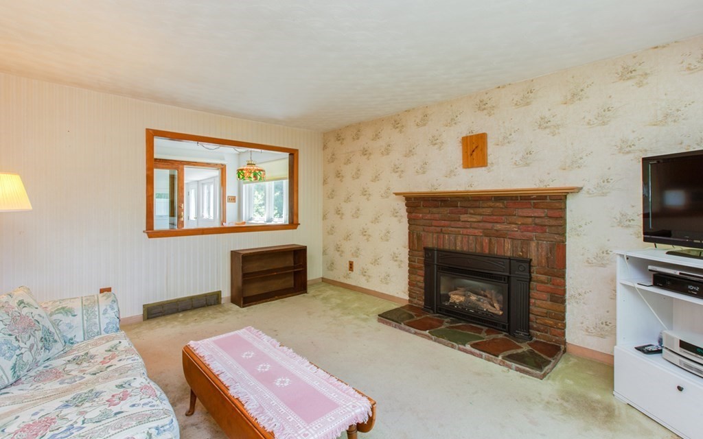 7 Rolling Ridge Road Franklin, MA 02038 - Photo 12 of 28 Gallery Image 12