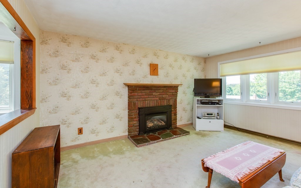 7 Rolling Ridge Road Franklin, MA 02038 - Photo 14 of 28 Gallery Image 14