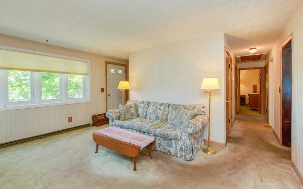 7 Rolling Ridge Road Franklin, MA 02038 - Photo 15 of 28 Gallery Image 15