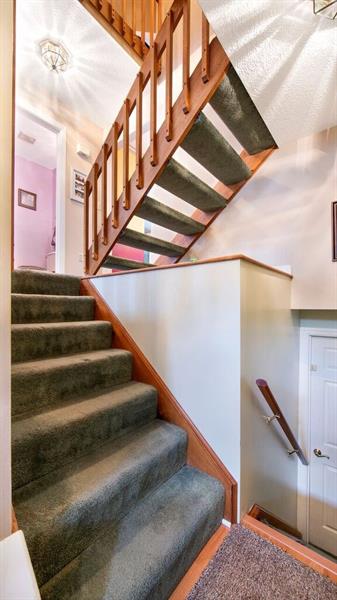 140 Terra Drive McKees Rocks, PA 15136 - Photo 4 of 25 Attractive open staircase leading to the main level