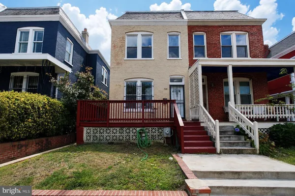 $4,500 | 720 Gresham Place Northwest, Washington, DC 20001