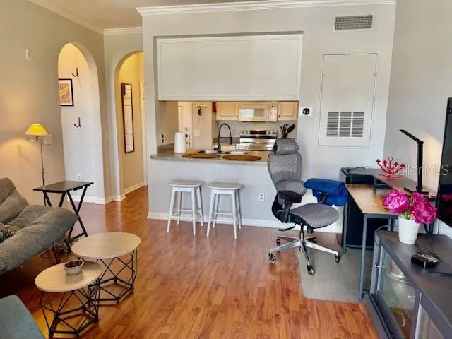 $1,980 | 860 North Orange Avenue, Unit 464, Orlando, FL 32801