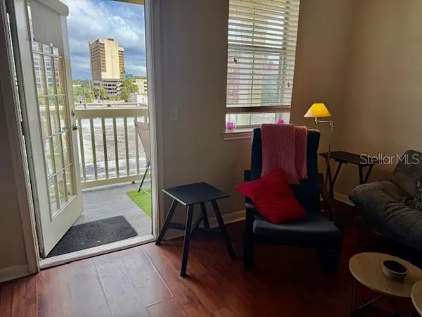 $1,890 | 860 North Orange Avenue, Unit 464, Orlando, FL 32801