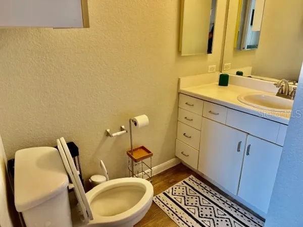 $1,890 | 860 North Orange Avenue, Unit 464, Orlando, FL 32801