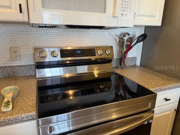 $1,890 | 860 North Orange Avenue, Unit 464, Orlando, FL 32801