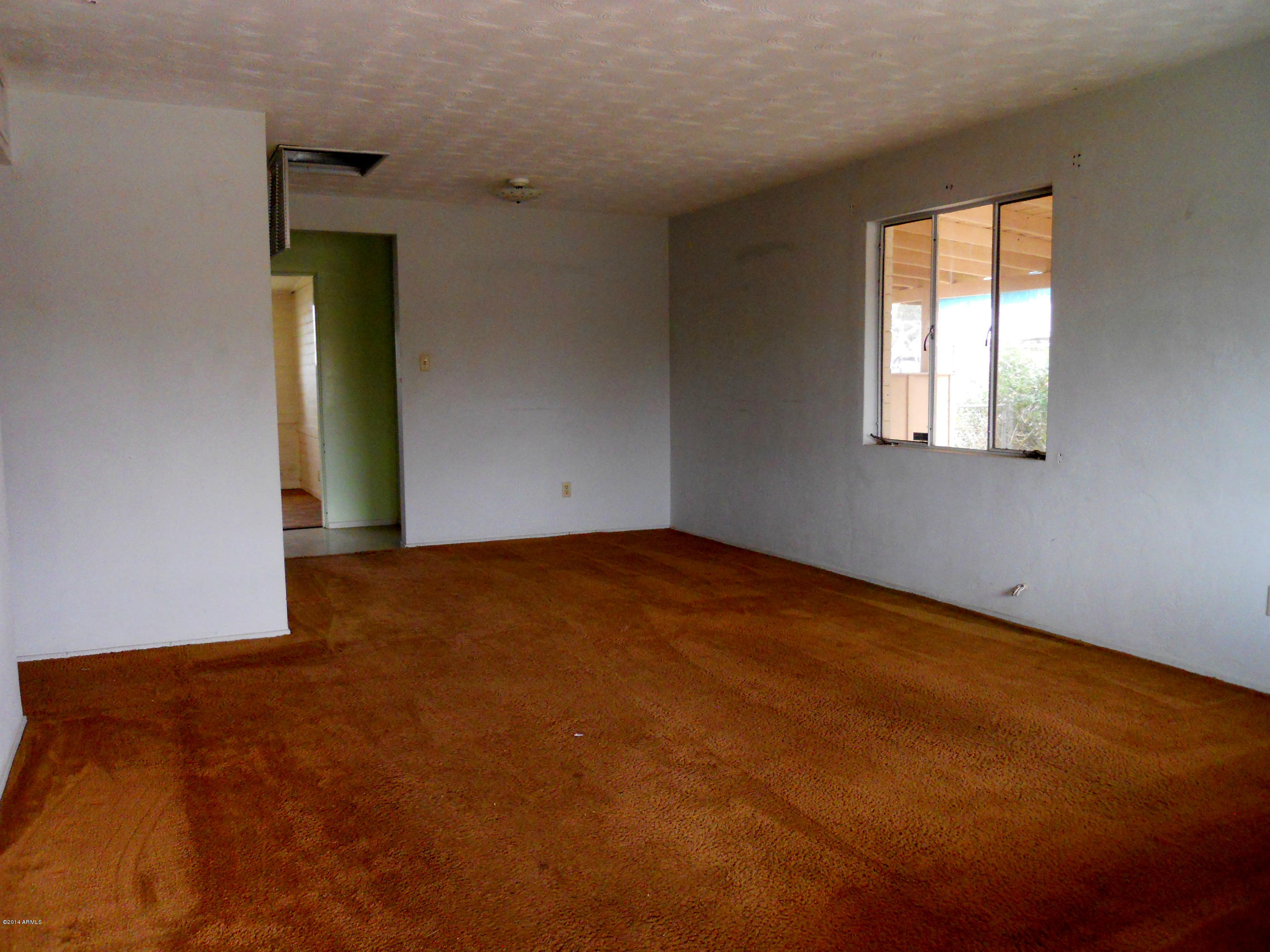 3012 West Rancho Drive Phoenix, AZ 85017 - Photo 2 of 16 Living Room