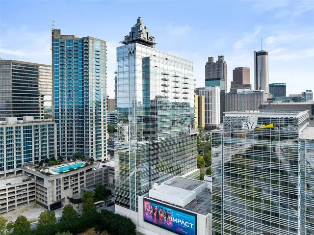 $699,900 | 45 Ivan Allen Jr Boulevard Northwest, Unit 1702, Atlanta, GA 30308