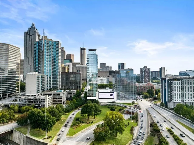 $699,900 | 45 Ivan Allen Jr Boulevard Northwest, Unit 1702, Atlanta, GA 30308