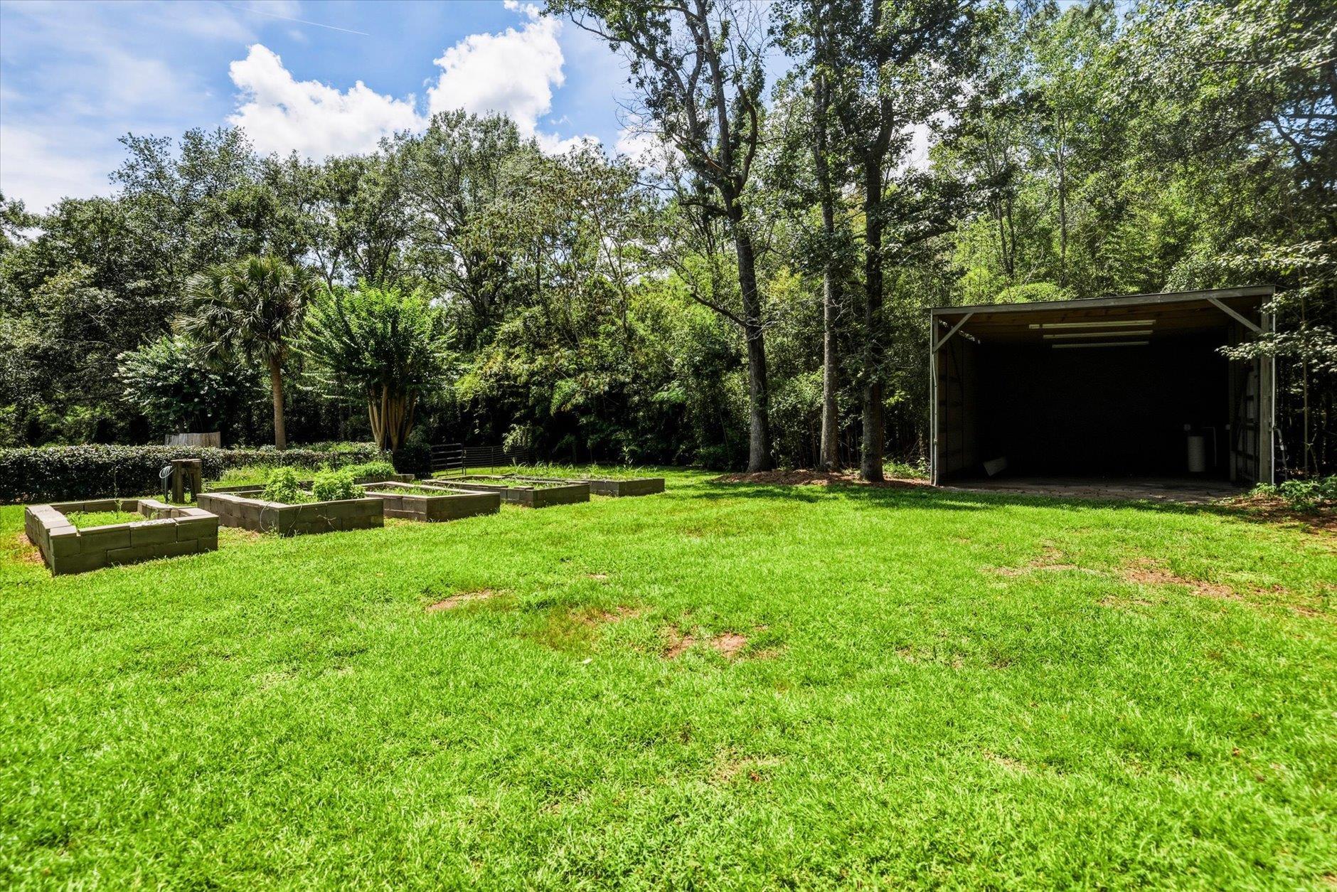 14134 Red Hawk Road Tallahassee, FL 32312 - Photo 70 of 70 Gallery Image 70