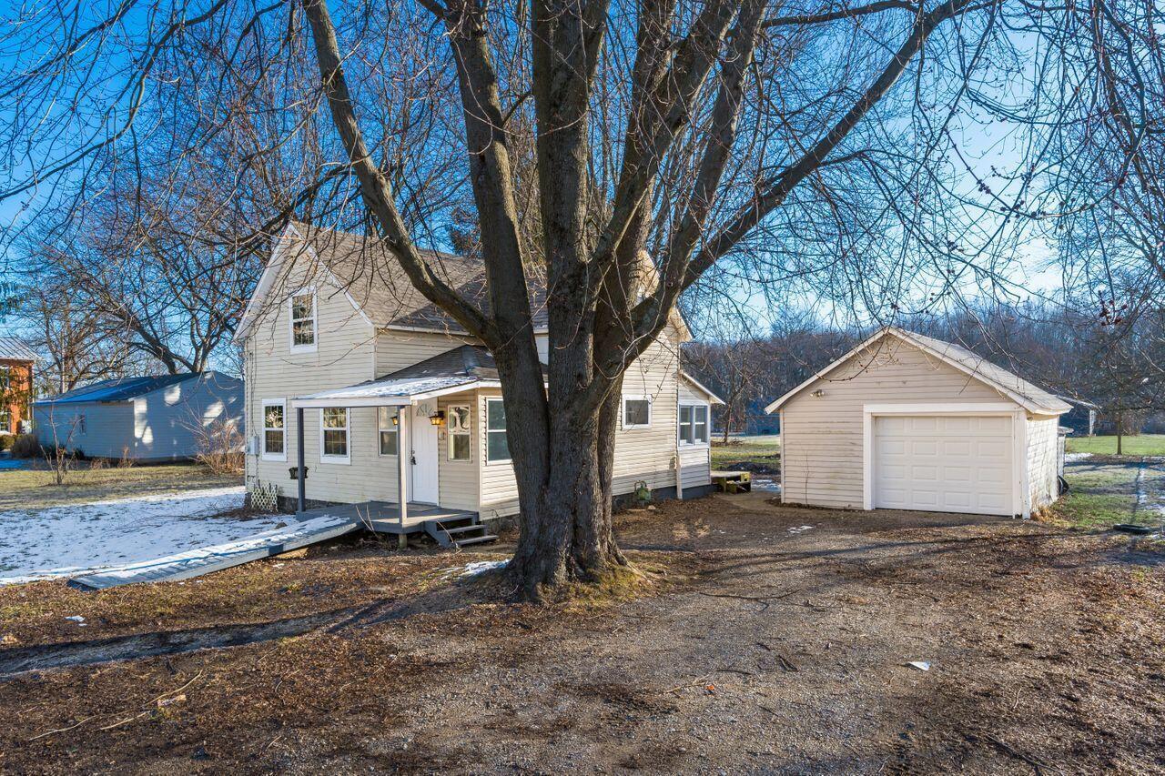 6421 Columbia Road Southwest Pataskala, OH 43062 - Photo 4 of 37 S_-_6421_Columbia_Rd_SW_-_006