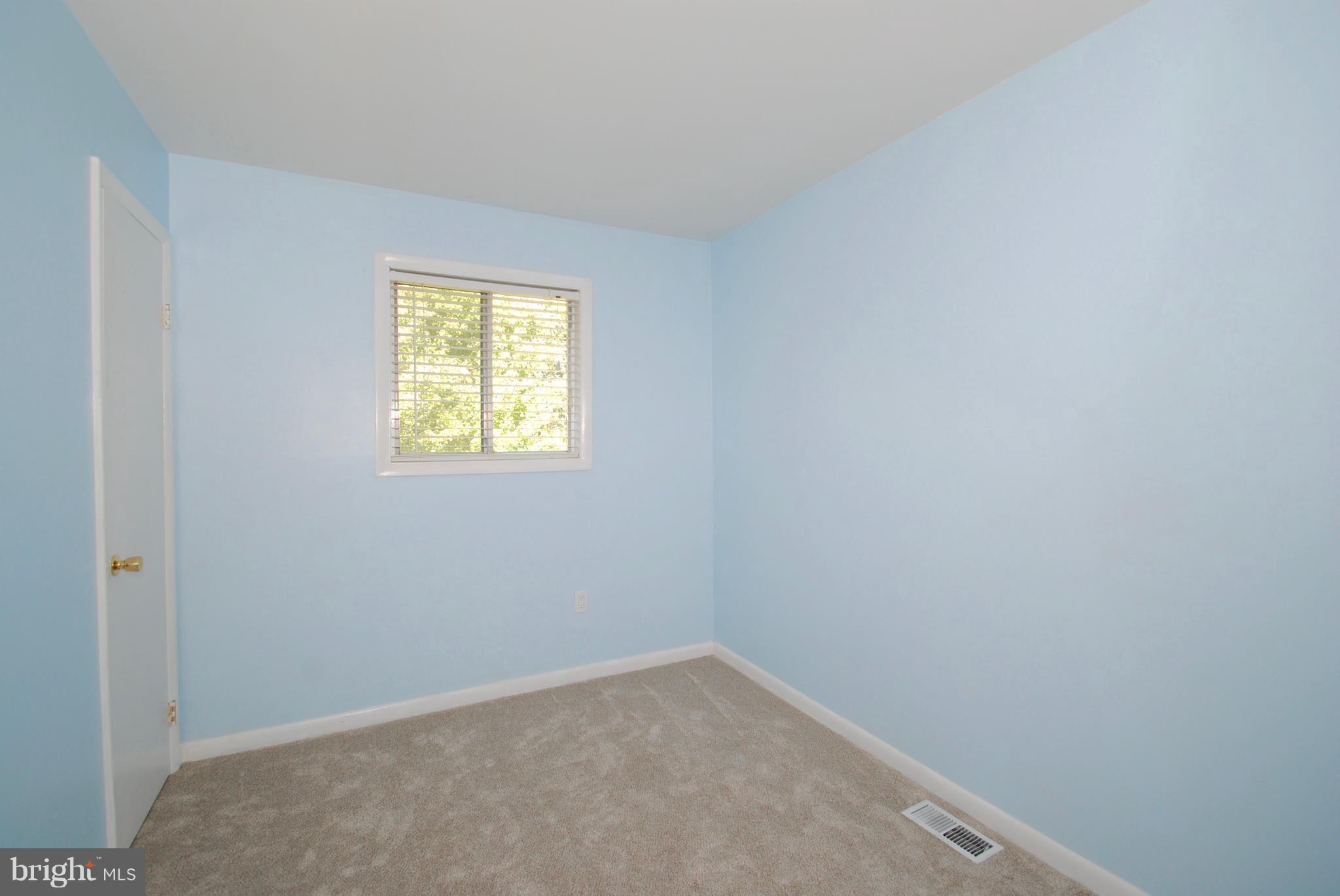 3003 Marlin Drive Riva, MD 21140 - Photo 25 of 36 a view of an empty room and a window