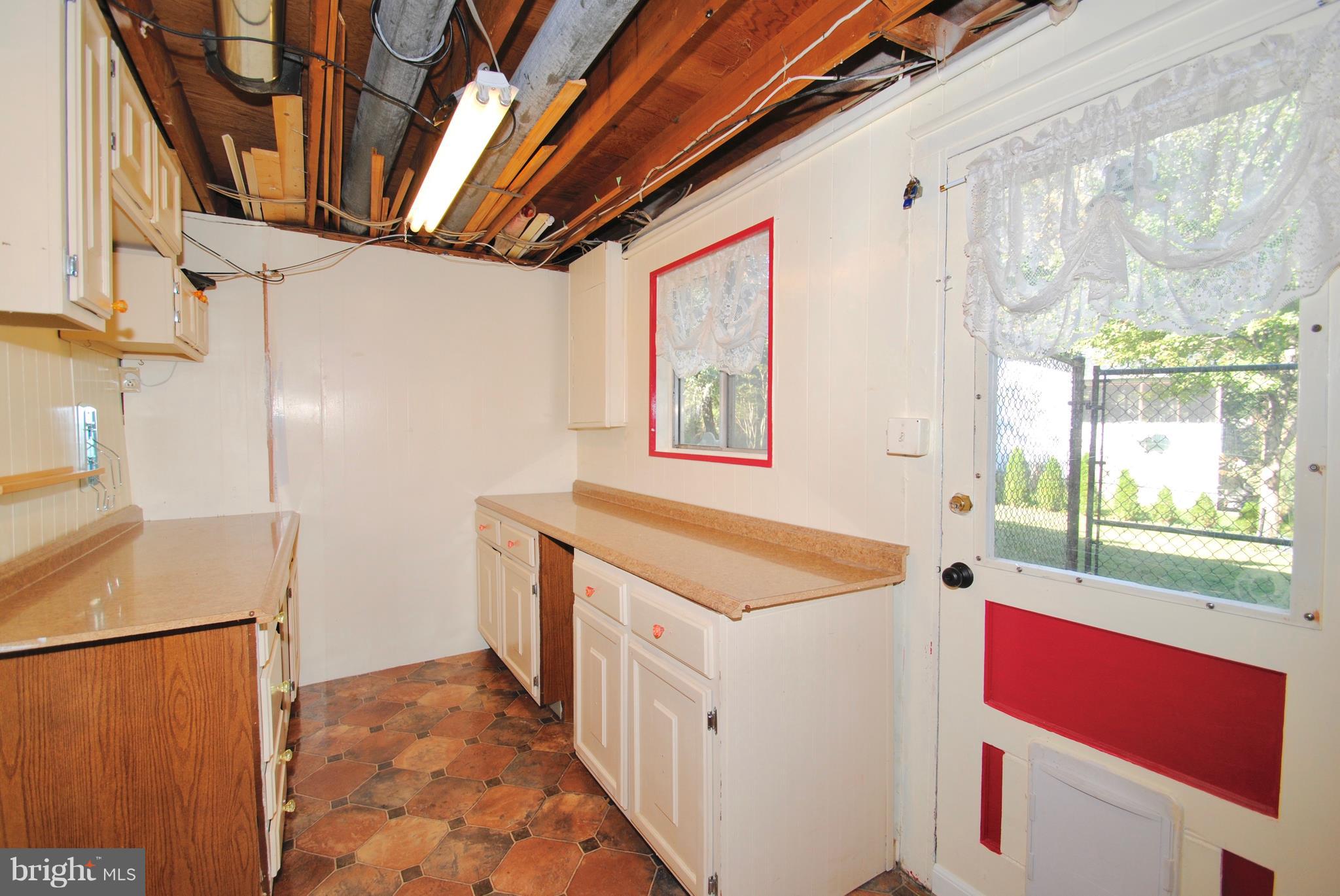3003 Marlin Drive Riva, MD 21140 - Photo 28 of 36 a utility room with dryer and washer