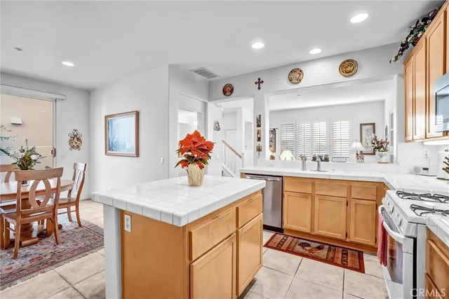 $899,000 | 65 Windward Way, Buena Park, CA 90621