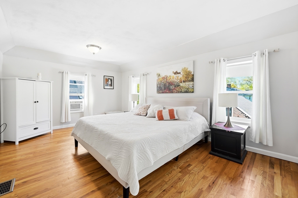 41 Cross Street Winchester, MA 01890 - Photo 35 of 41