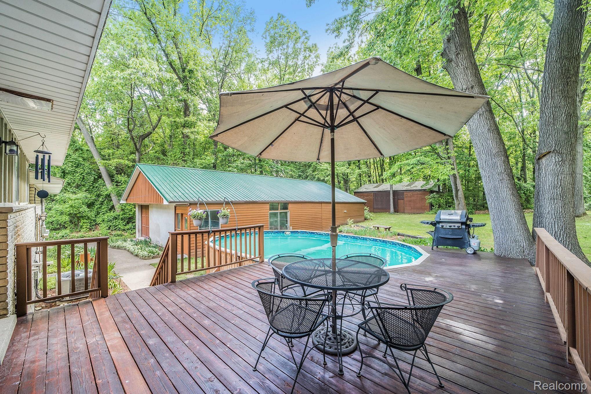 7129 Sashabaw Road Clarkston, MI 48348 - Photo 5 of 34 017A6047.jpg