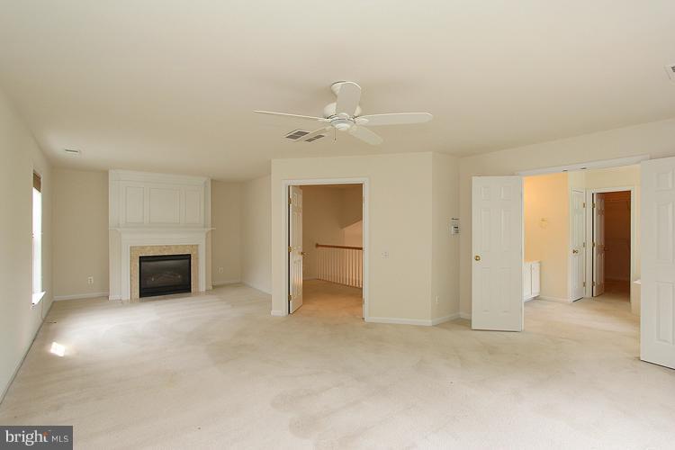 12392 Brown Fox Way Reston, VA 20191 - Photo 19 of 30 Bedroom (Master)