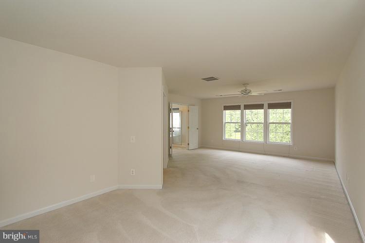 12392 Brown Fox Way Reston, VA 20191 - Photo 3 of 30 Bedroom (Master)