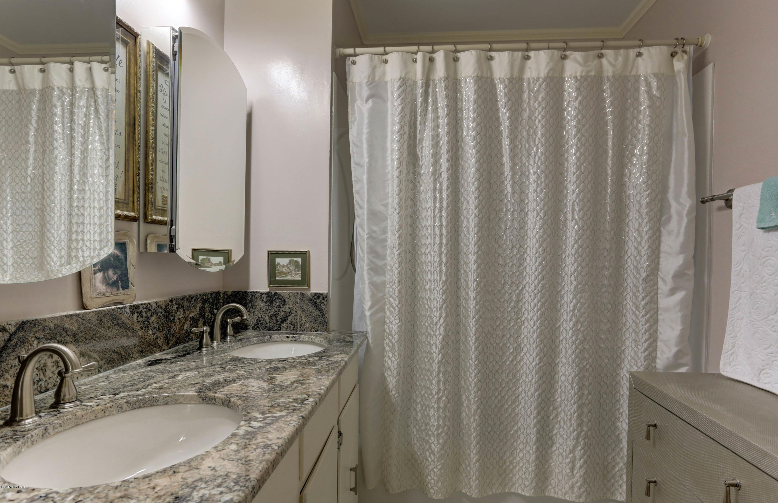 422 Ole Colony Road Lafayette, LA 70506 - Photo 25 of 38 Gallery Image 25