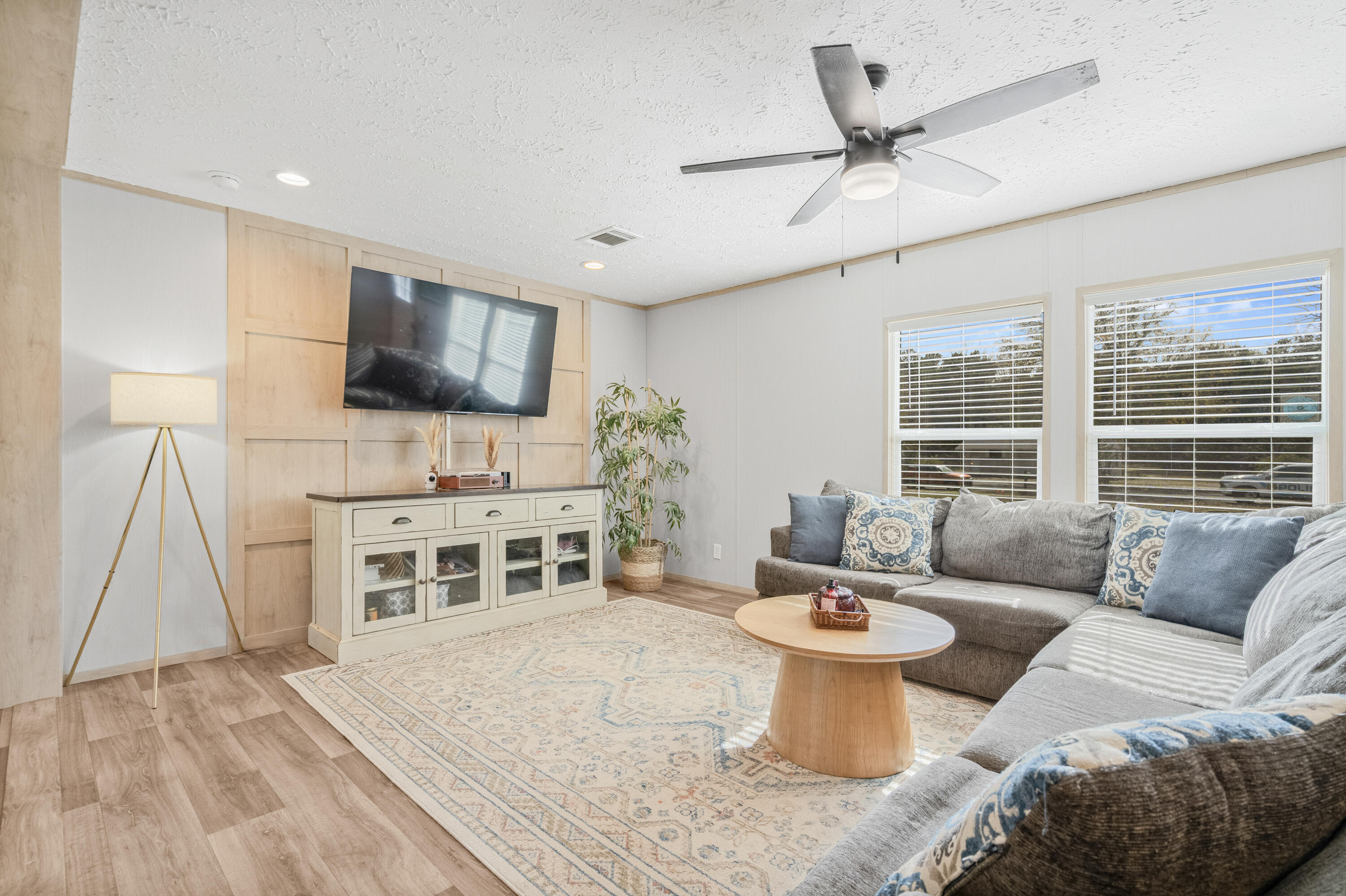 116 East Church Street Bonneau, SC 29431 - Photo 4 of 33 DSC04071