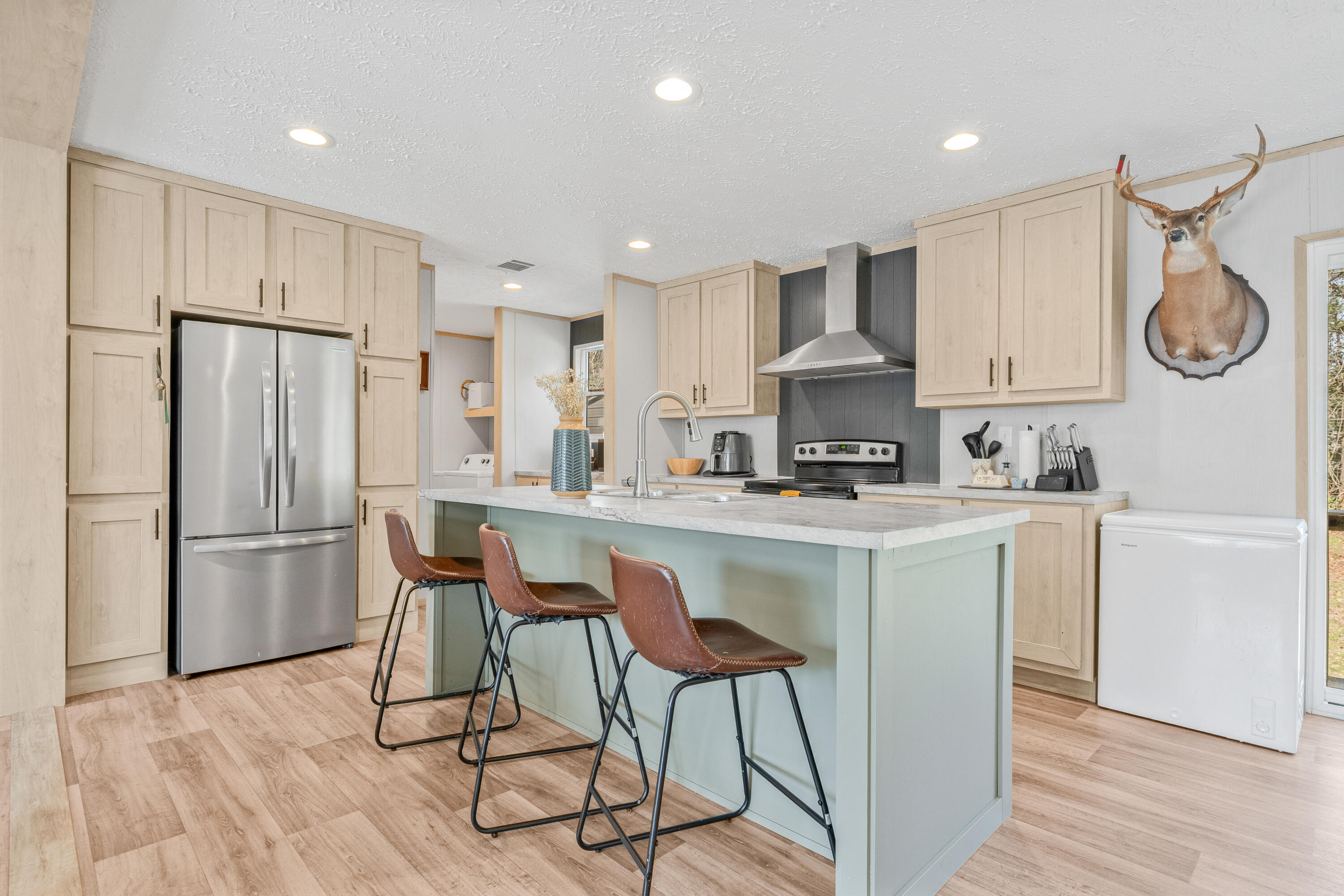 116 East Church Street Bonneau, SC 29431 - Photo 4 of 33 DSC04121