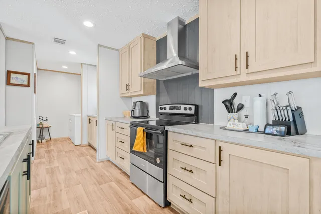 $290,000 | 116 East Church Street, Bonneau, SC 29431