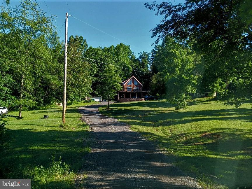 73 Weaver Road Morgantown, PA 19543 - Photo 2 of 29 Gallery Image 2