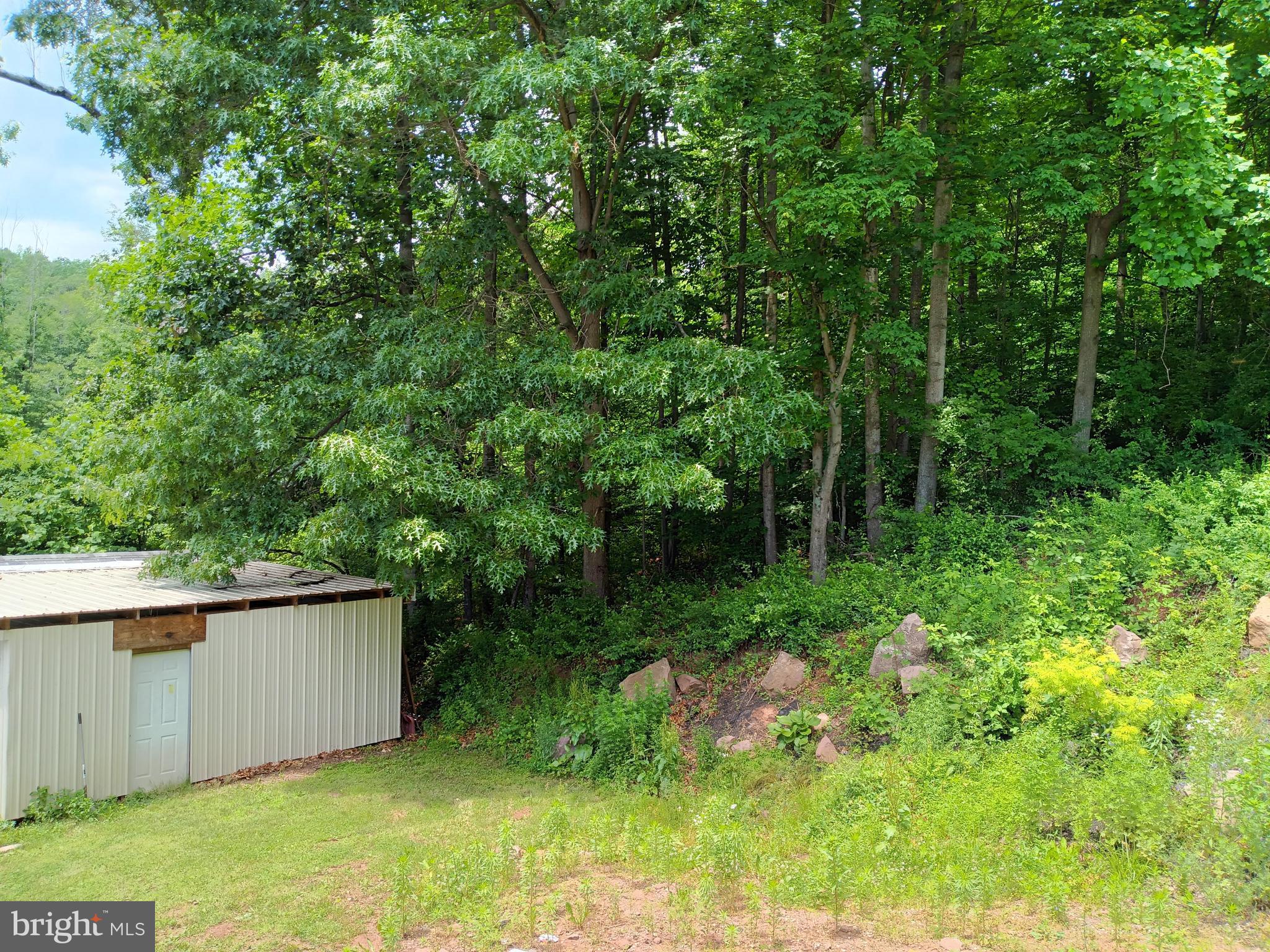 73 Weaver Road Morgantown, PA 19543 - Photo 10 of 29 Gallery Image 10