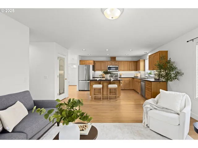 $550,000 | 22271 Northeast Lachenview Lane, Fairview, OR 97024