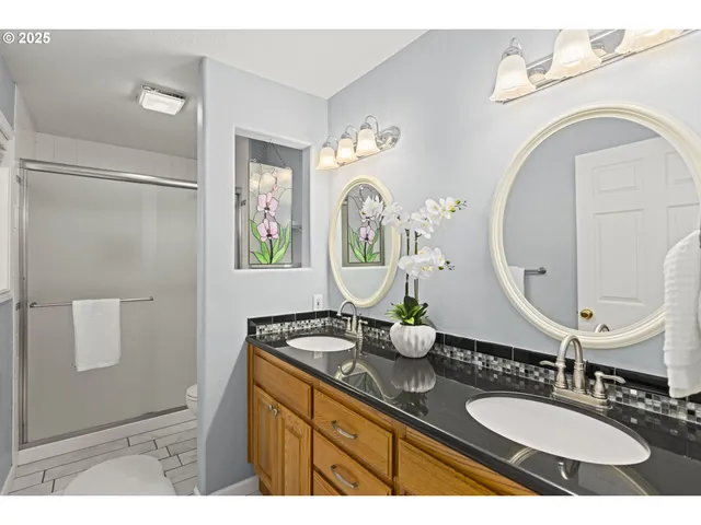 $550,000 | 22271 Northeast Lachenview Lane, Fairview, OR 97024