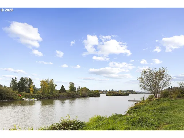 $550,000 | 22271 Northeast Lachenview Lane, Fairview, OR 97024