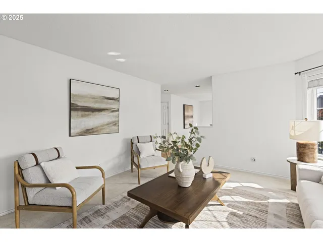 $550,000 | 22271 Northeast Lachenview Lane, Fairview, OR 97024