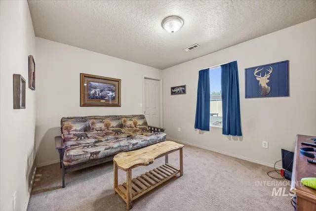 $399,900 | 208 Parkland Way, Caldwell, ID 83605