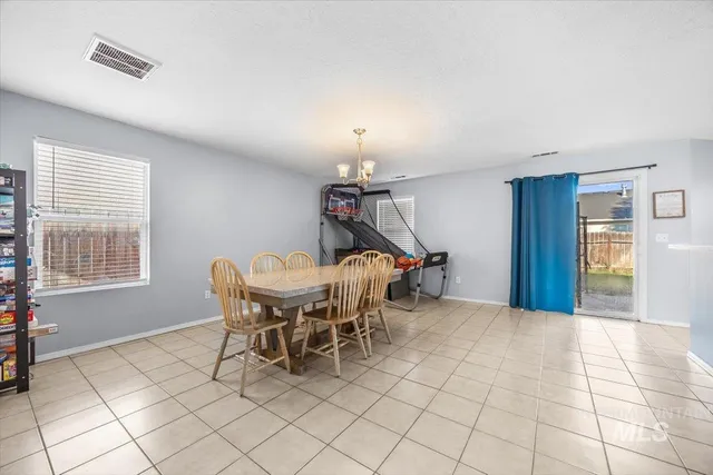 $399,900 | 208 Parkland Way, Caldwell, ID 83605