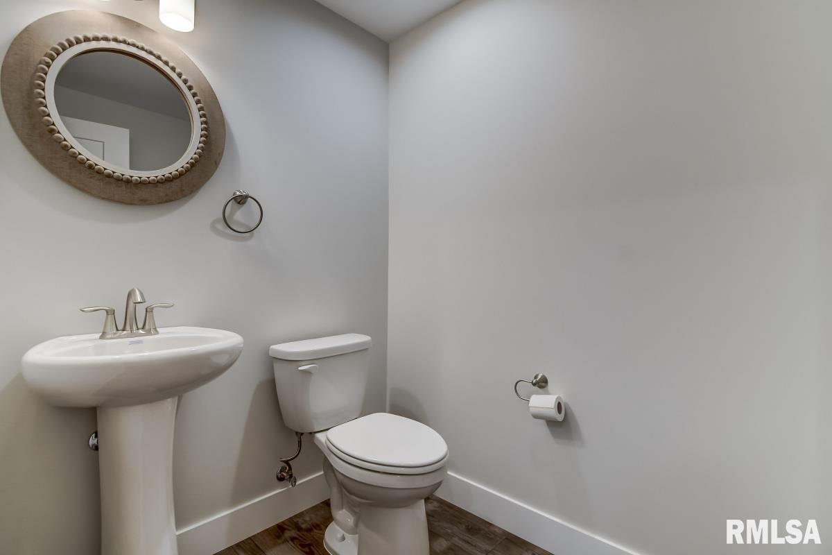370 Abigail Drive Springfield, IL 62711 - Photo 30 of 43 Gallery Image 30