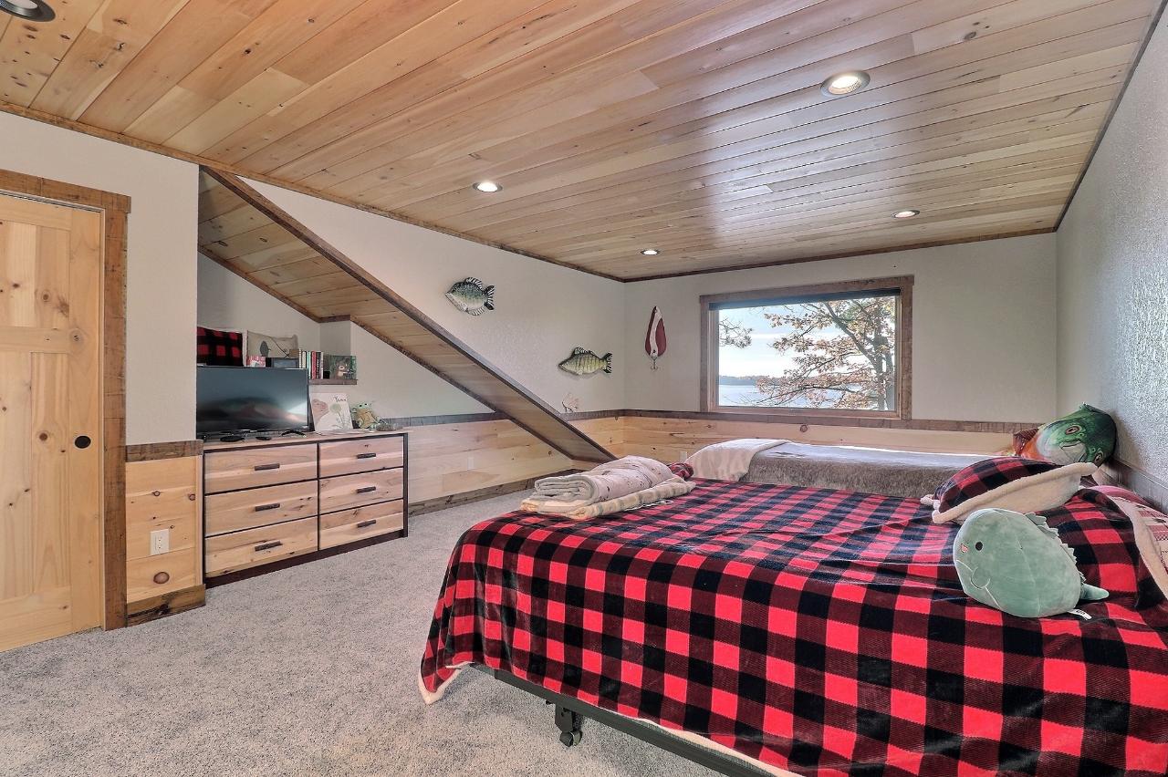935 Leatzow Road Three Lakes, WI 54562 - Photo 37 of 60 Gallery Image 37