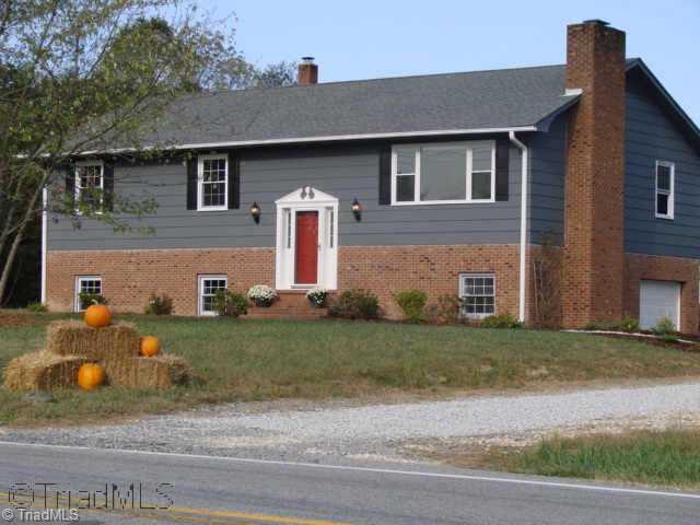 1954 Horneytown Road High Point, NC 27265 - Photo 1 of 2 Exterior Front.