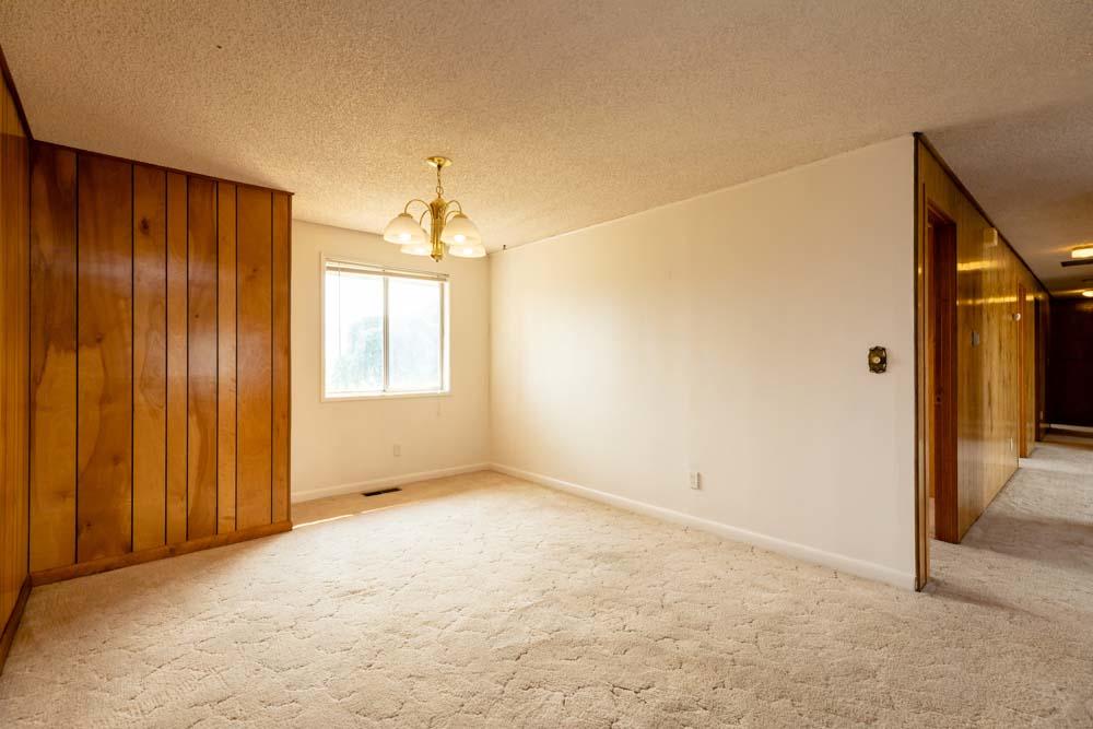 13580 Springlake Road Klamath Falls, OR 97603 - Photo 23 of 63 13580SpringLakeRd.-29
