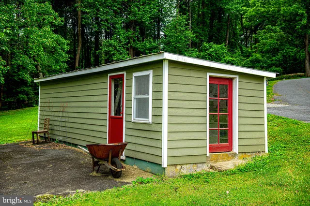 $3,500 | 607 East Wheel Road, Abingdon, MD 21009