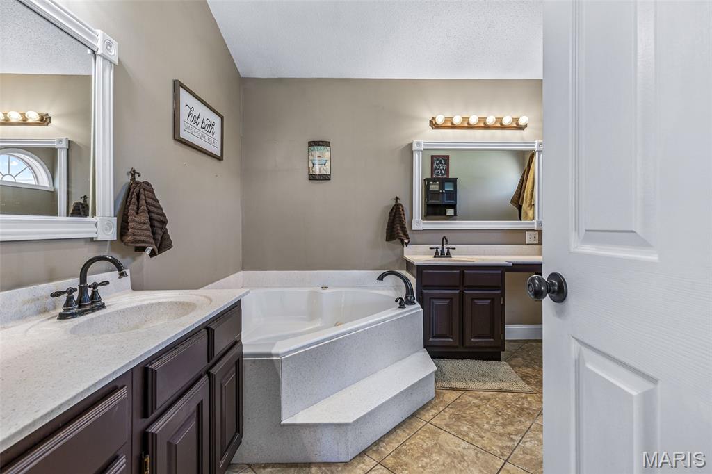 210 Buzzard Rock Road Farmington, MO 63640 - Photo 21 of 64
