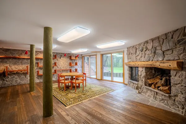 $1,550,000 | 5100 230th Street, St. Augusta, MN 56301